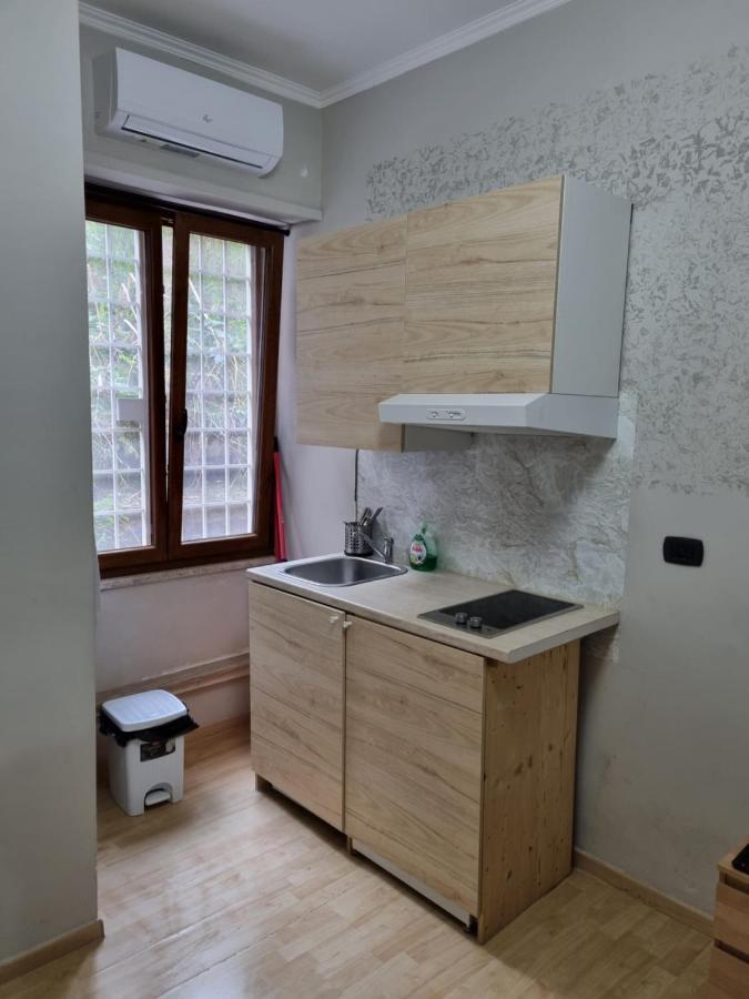 Bed and Breakfast Red Rose Rzym Zewnętrze zdjęcie